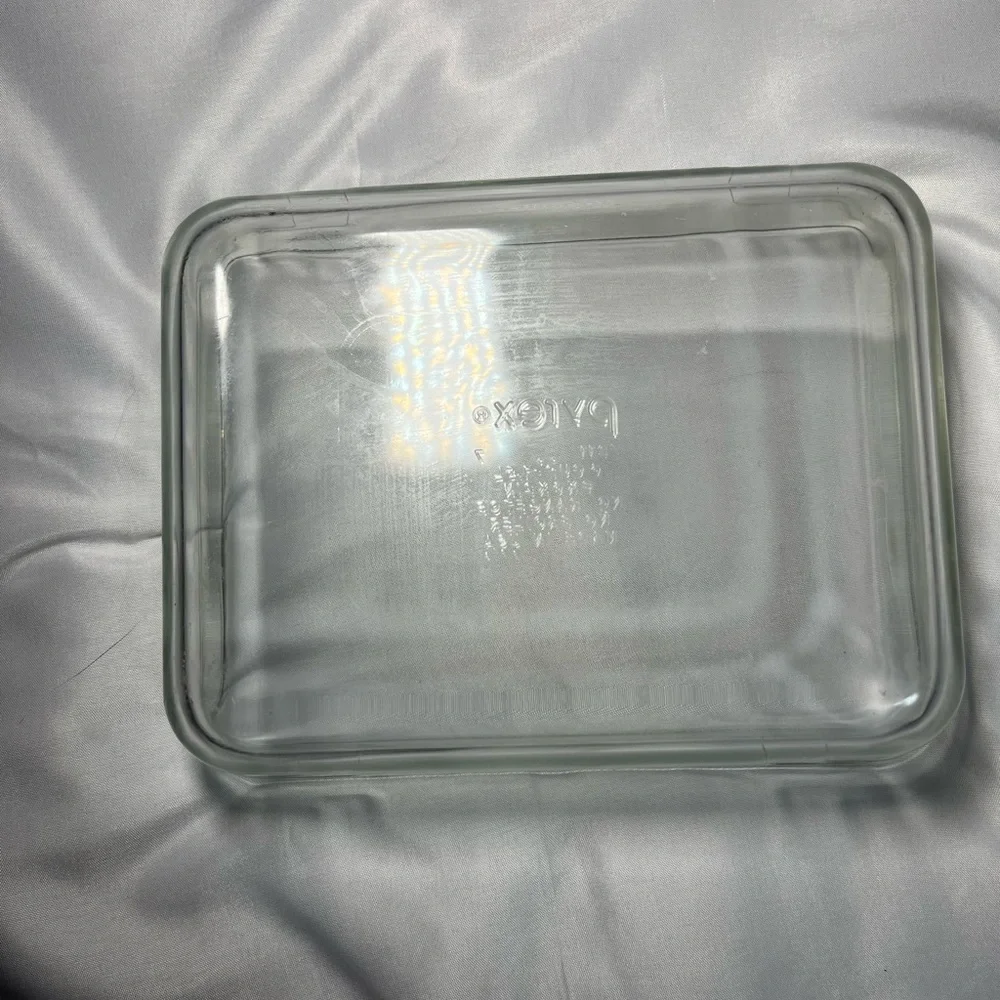 Vintage Pyrex 7211 6 Cup 1.5 L 8 x 6 x‎ 2 In Glass Rectangle Baking Dish USA